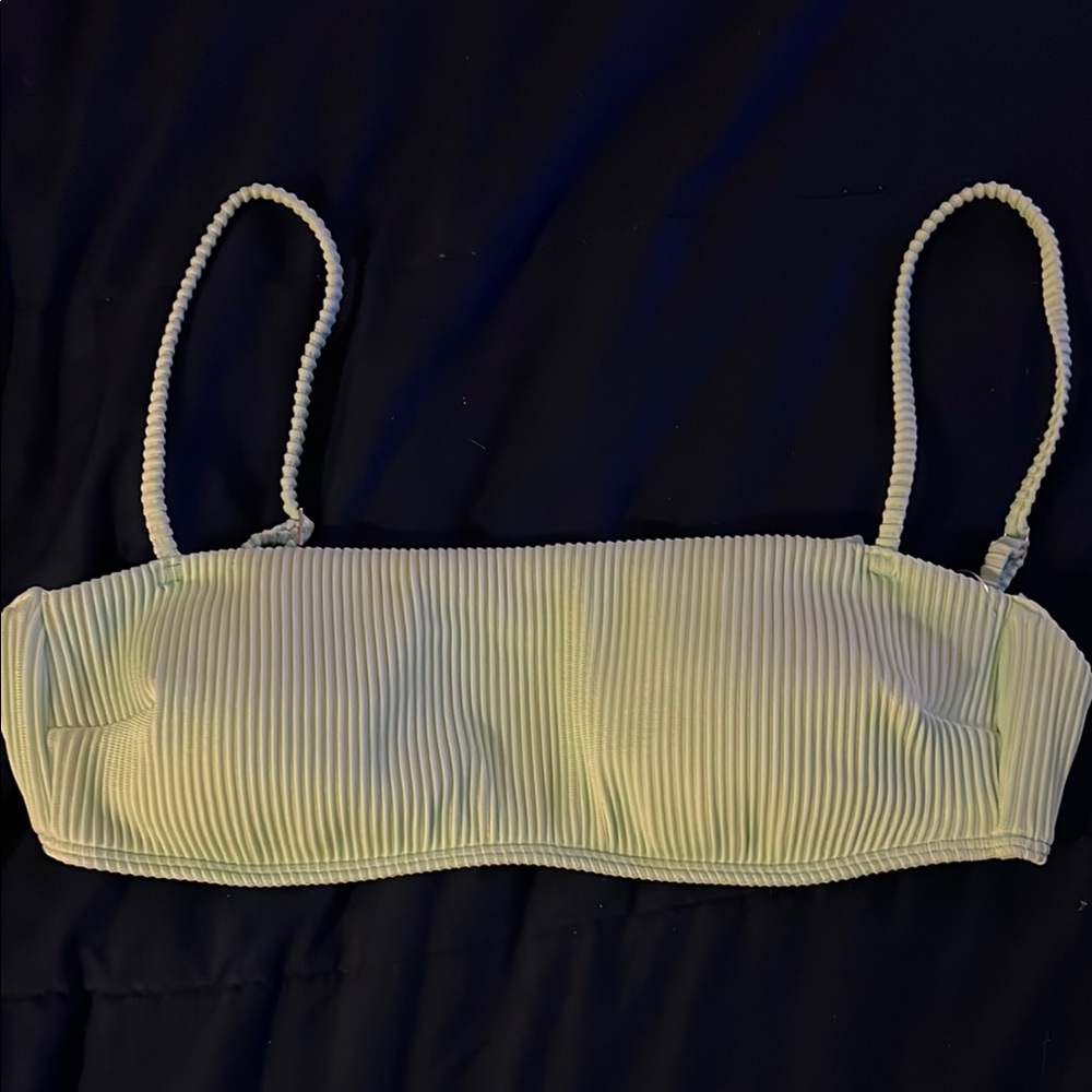 Ribbed Green Bikini top